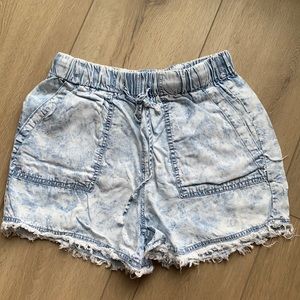 Acid wash shorts